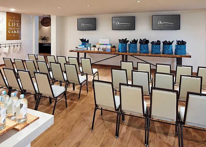 Adeline, Scottsdale, A Tribute Portfolio 4* Scottsdale